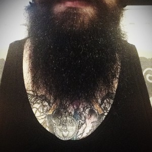 upplément de croissance de la barbe Beardiliseur après photo