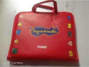 TOMY Aquadoodle Stylo Ergonomique 18m+