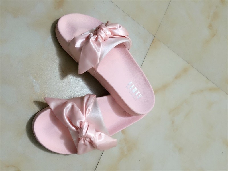 claquette fenty puma fourrure